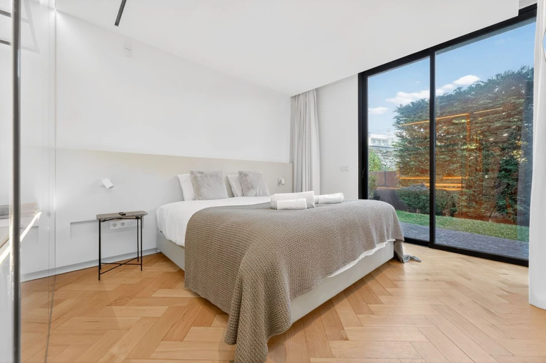 Moradia T4 para Venda em Funchal Foto 24