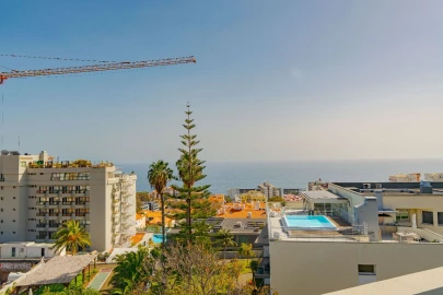 Moradia T4 para Venda em Funchal