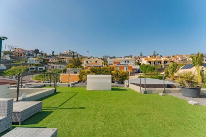 Moradia T4 para Venda em Funchal