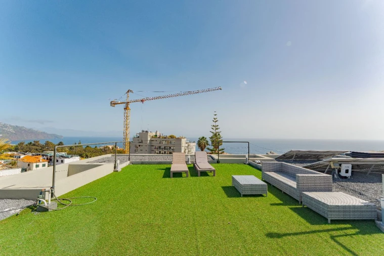 Moradia T4 para Venda em Funchal Foto 37