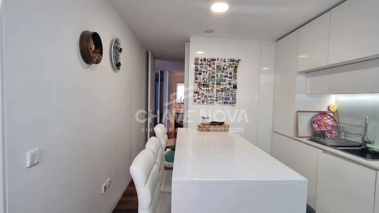 Apartamento T3 para Venda em Vila Nova de Gaia Foto 7
