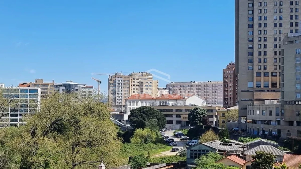 Apartamento T3 para Venda em Vila Nova de Gaia Foto 22