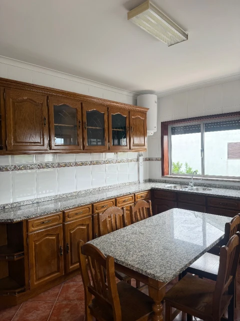 Moradia T3 para Arrendamento em Felgueiras