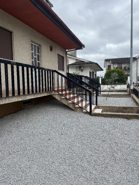 Moradia T3 para Arrendamento em Felgueiras