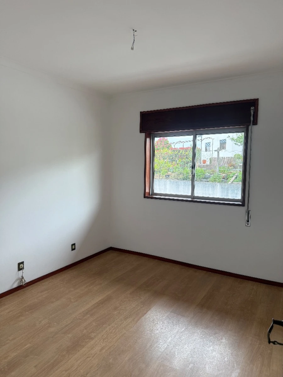 Moradia T3 para Arrendamento em Felgueiras Foto 4