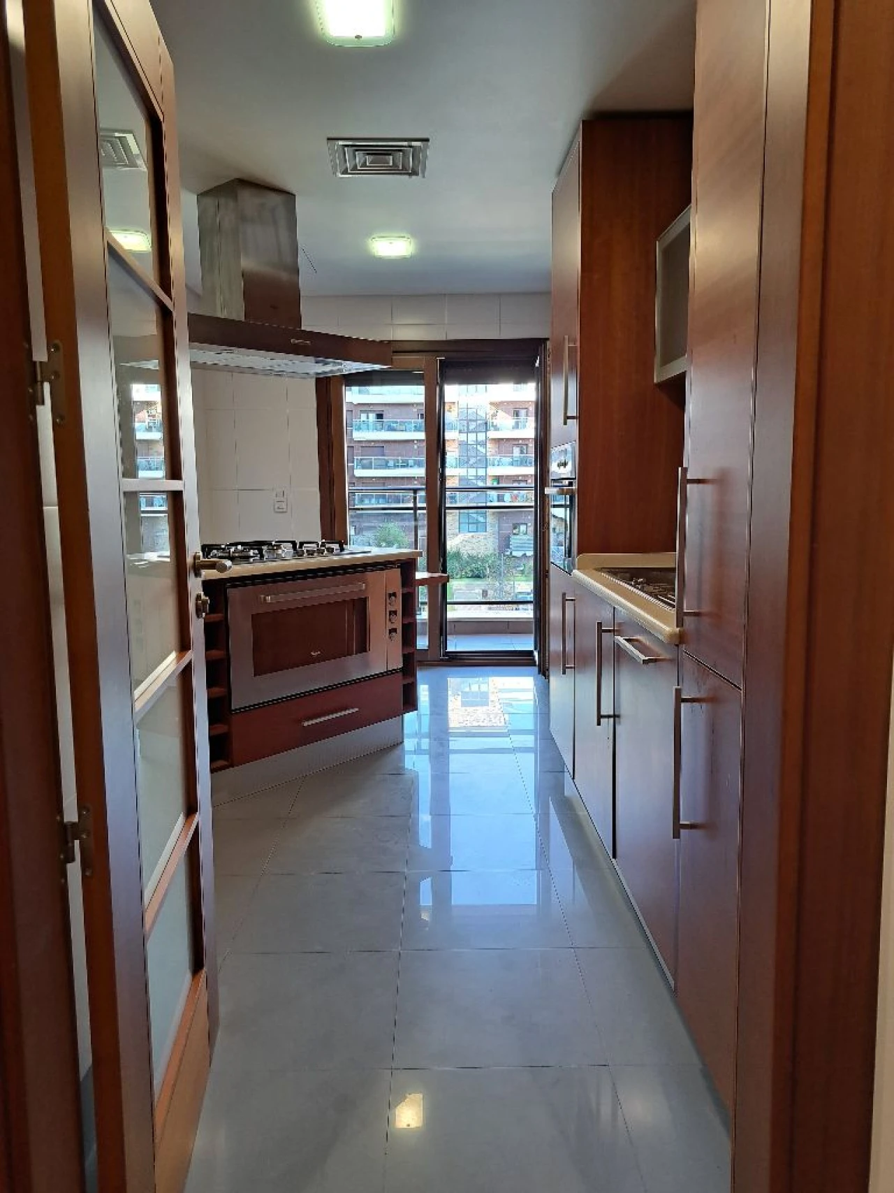 Apartamento T-2 para Arrendamento em Sacavém Foto 1