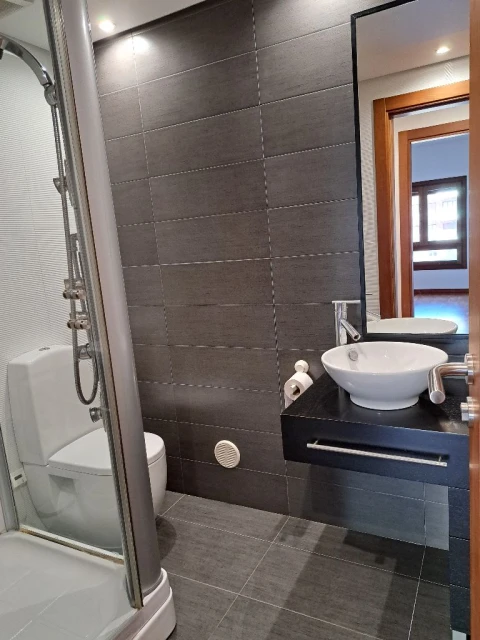 Apartamento T-2 para Arrendamento em Sacavém