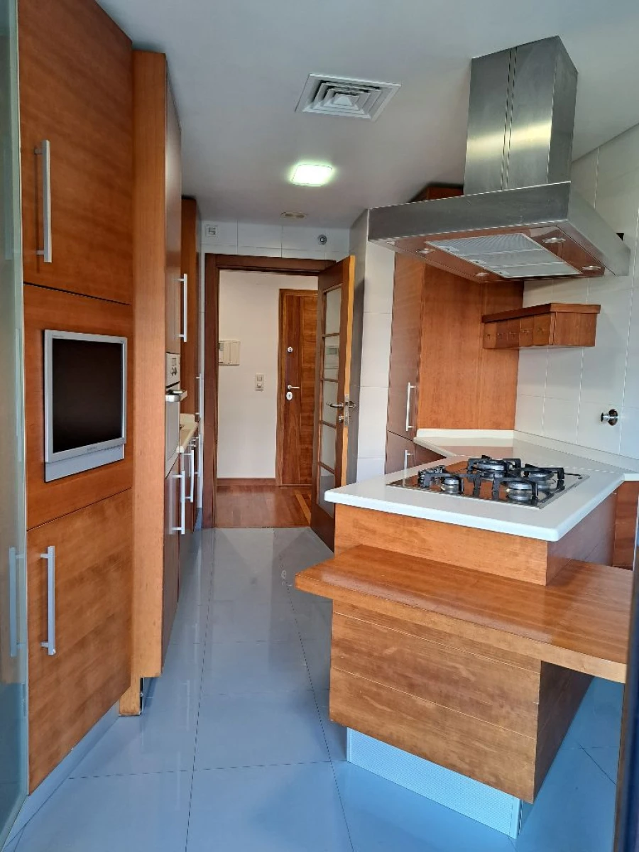 Apartamento T-2 para Arrendamento em Sacavém Foto 2