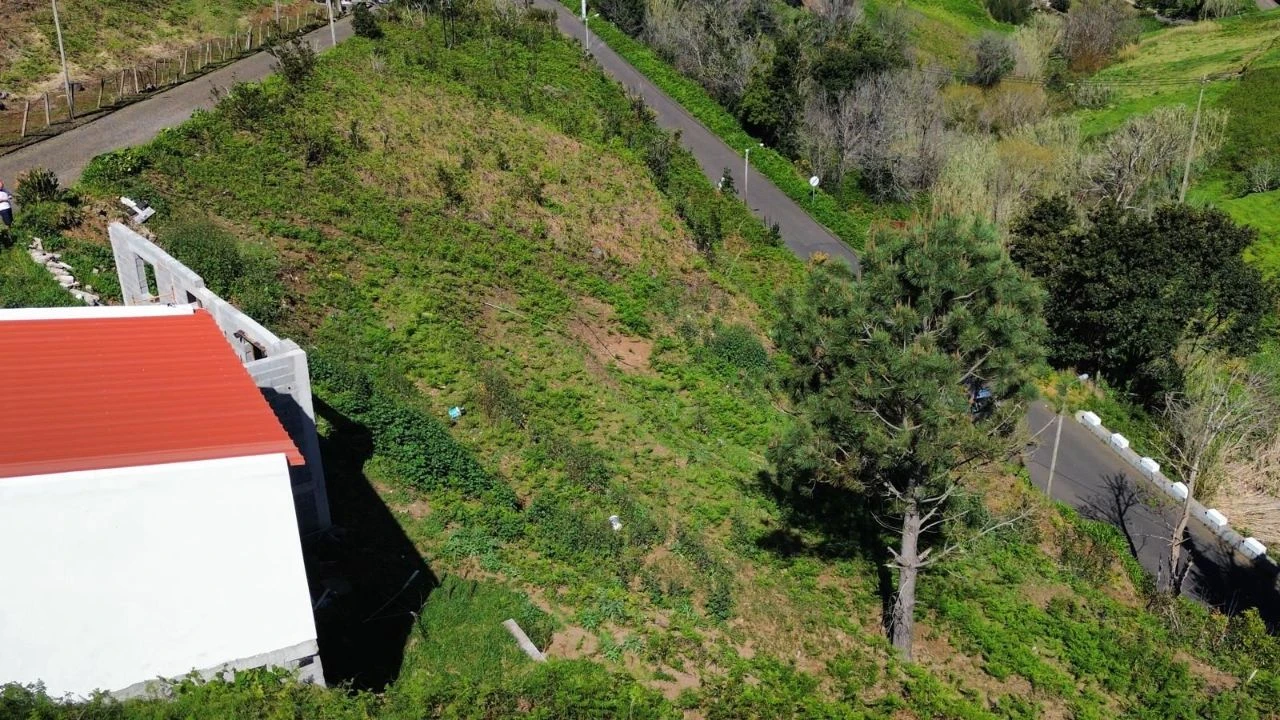 Terreno P/ Prédio para Venda em Ponta do Pargo Foto 9