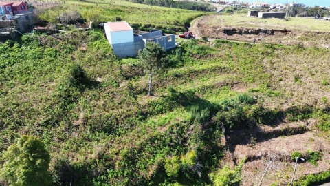 Terreno P/ Prédio para Venda em Ponta do Pargo