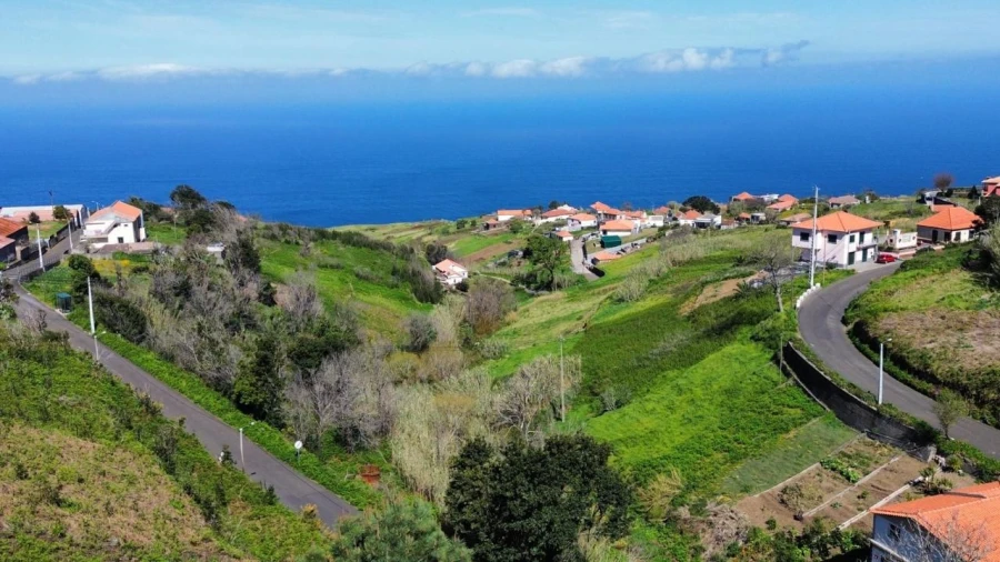 Terreno P/ Prédio para Venda em Ponta do Pargo Foto 3