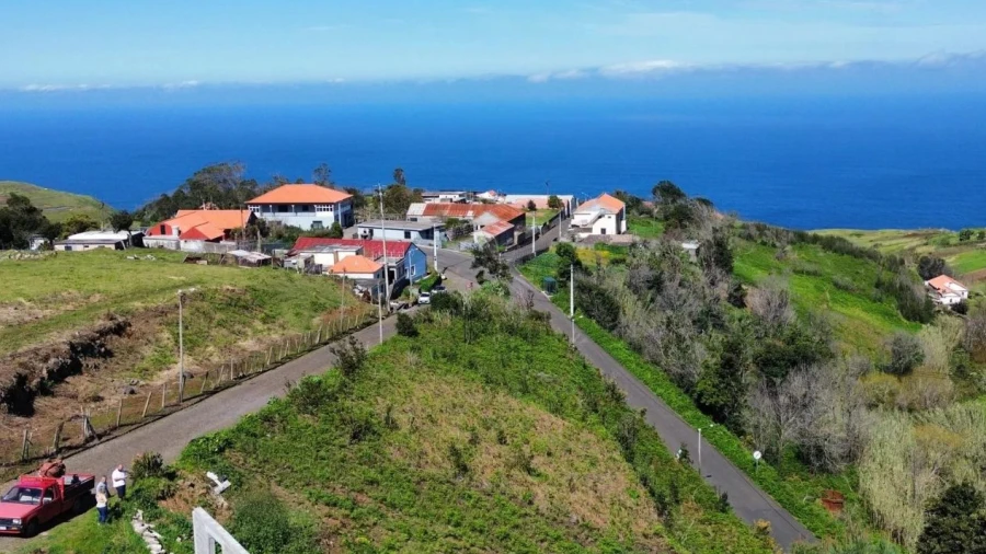 Terreno P/ Prédio para Venda em Ponta do Pargo