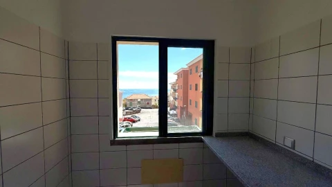 Apartamento T2 para Venda em Câmara de Lobos