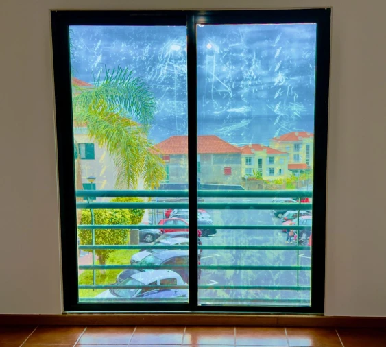 Apartamento T2 para Venda em Câmara de Lobos Foto 6