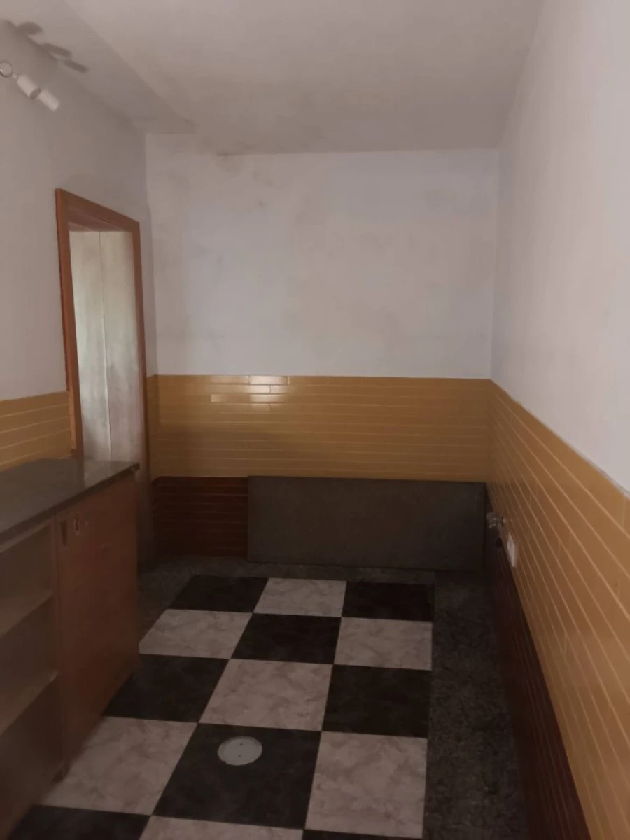 Moradia T2 para Arrendamento em Olival Foto 18