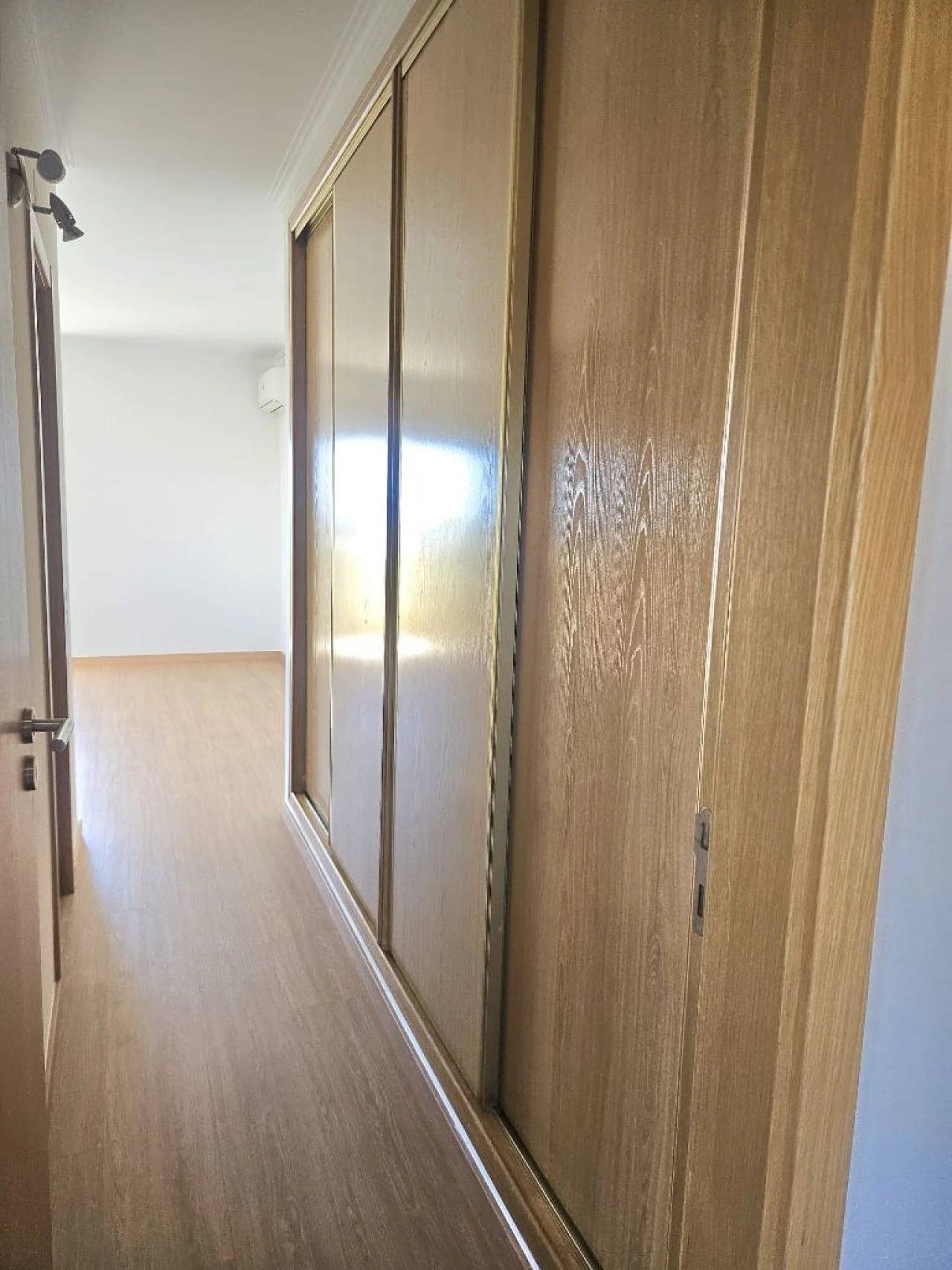 Apartamento T3 para Venda em Montenegro Foto 28