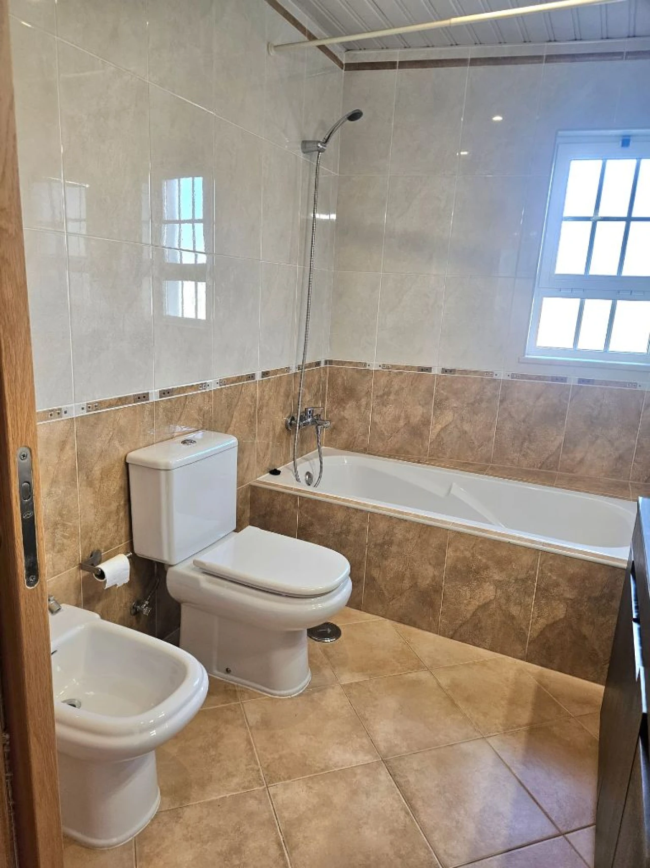 Apartamento T3 para Venda em Montenegro Foto 37