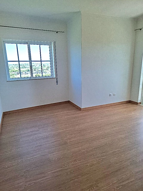 Apartamento T3 para Venda em Montenegro