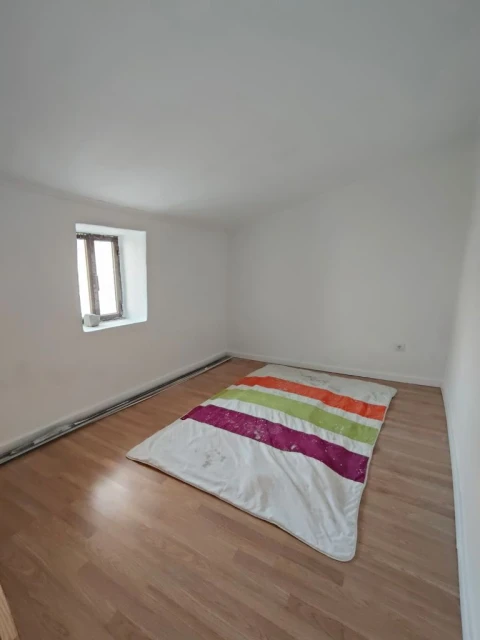 Moradia T3 para Venda em Ilha do Castelo