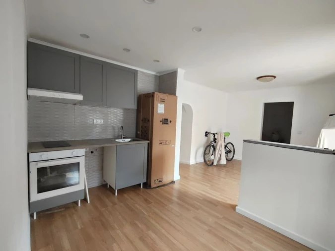 Moradia T3 para Venda em Ilha do Castelo Foto 9