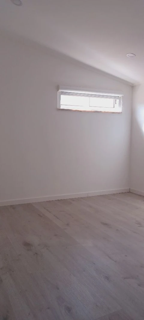 Apartamento T3 para Arrendamento em Santo António da Charneca