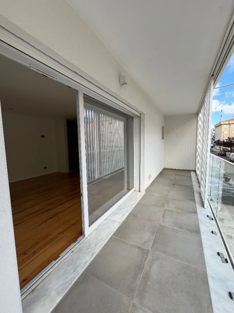 Apartamento T4 para Arrendamento em Estoril