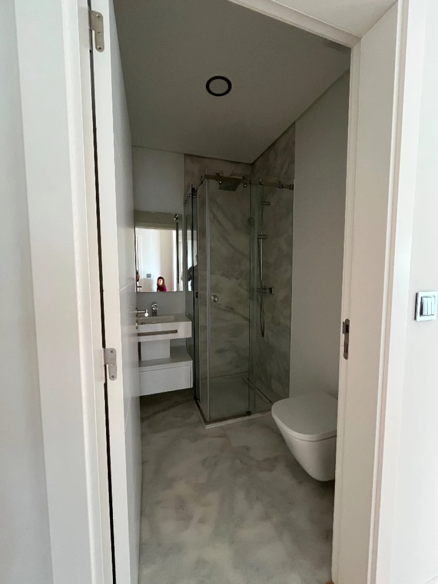 Apartamento T4 para Arrendamento em Estoril Foto 5