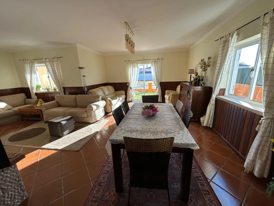 Moradia T3 para Venda em Alfeizerão Foto 11