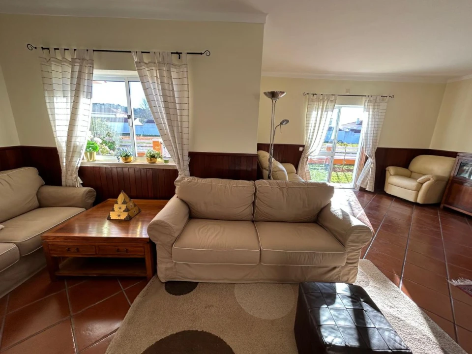 Moradia T3 para Venda em Alfeizerão Foto 23