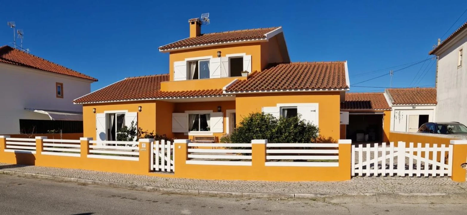 Moradia T3 para Venda em Alfeizerão Foto 31