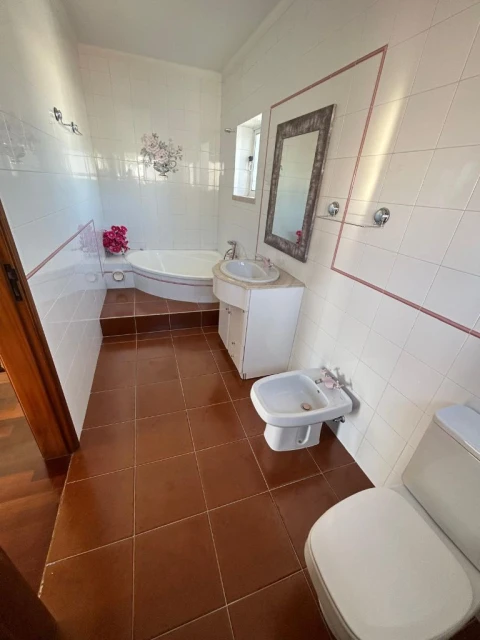 Moradia T3 para Venda em Alfeizerão