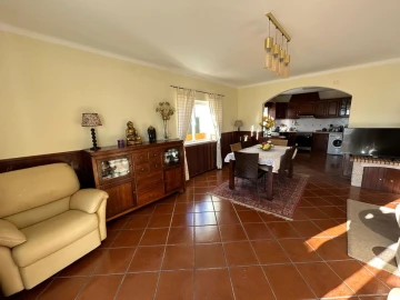 Moradia T3 para Venda em Alfeizerão