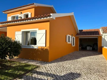 Moradia T3 para Venda em Alfeizerão