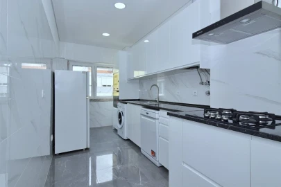 Apartamento T2 para Arrendamento em Lisboa