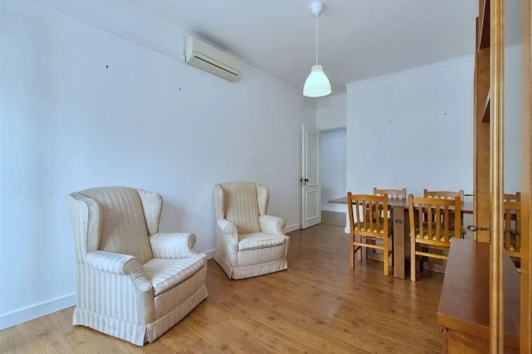 Apartamento T2 para Arrendamento em Lisboa Foto 9