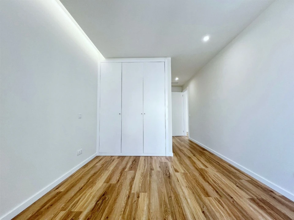 Moradia T4 para Venda em Parede Foto 10