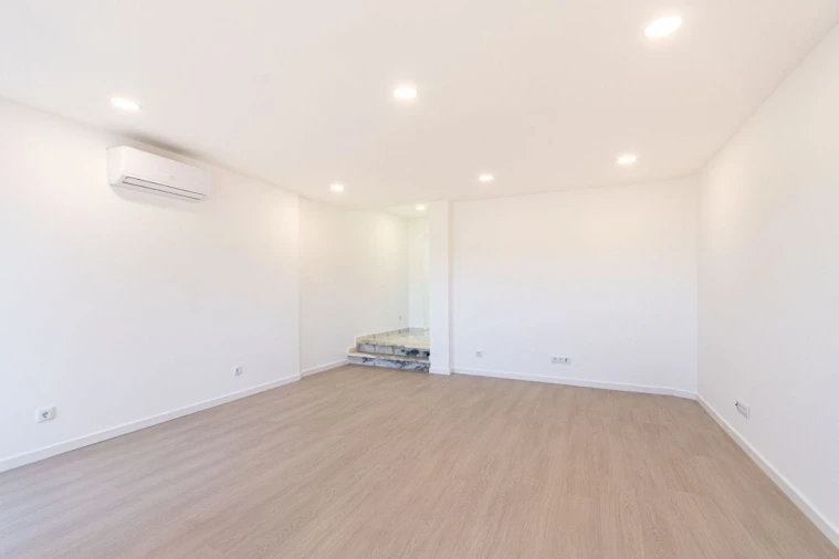 Moradia T2 para Venda em Turcifal Foto 4