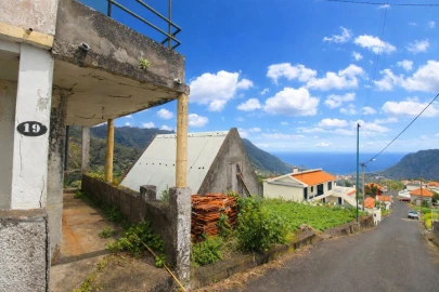 Moradia T3 para Venda em Achada do Folhadal