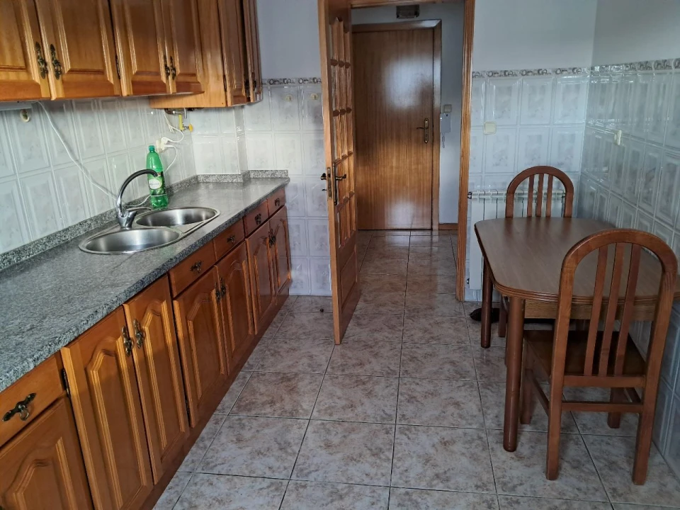 Apartamento T2 para Arrendamento em Mirandela Foto 2