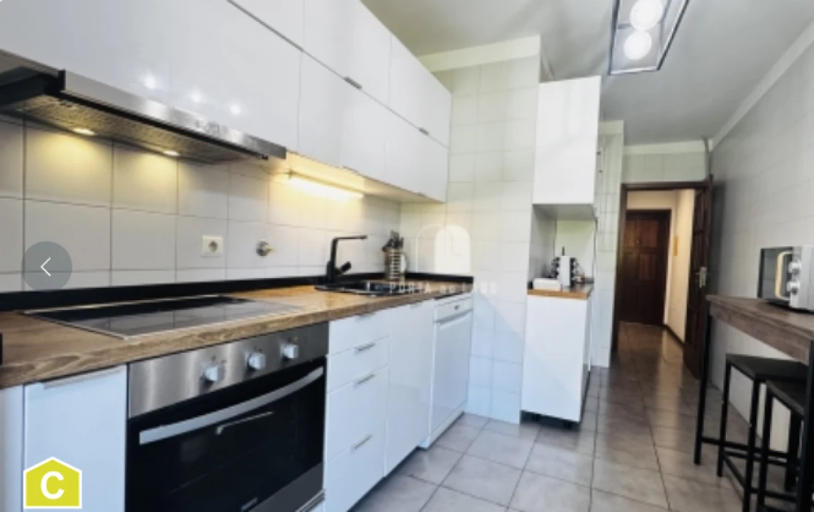 Apartamento T2 para Venda em Rio Tinto Foto 4