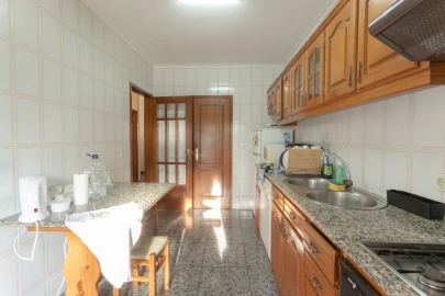 Apartamento T2 para Venda em Vila Nova de Gaia