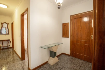 Apartamento T2 para Venda em Vila Nova de Gaia