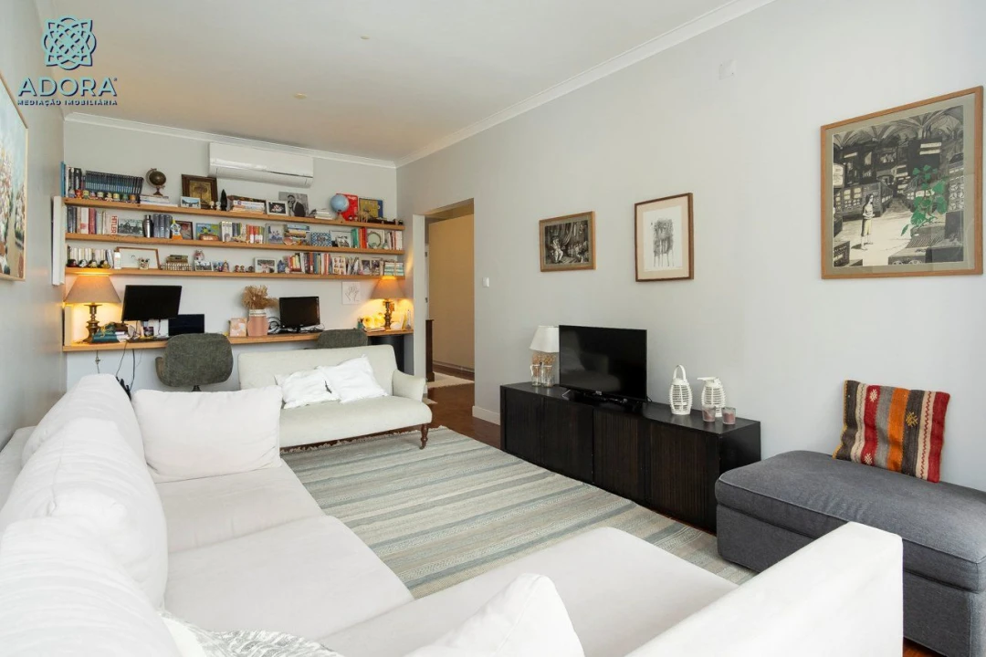 Apartamento T3 para Venda em Linda a Velha Foto 4