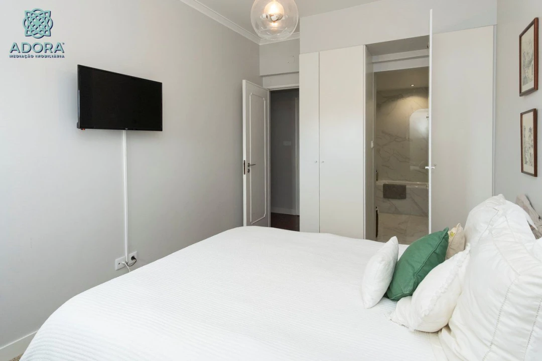 Apartamento T3 para Venda em Linda a Velha Foto 13