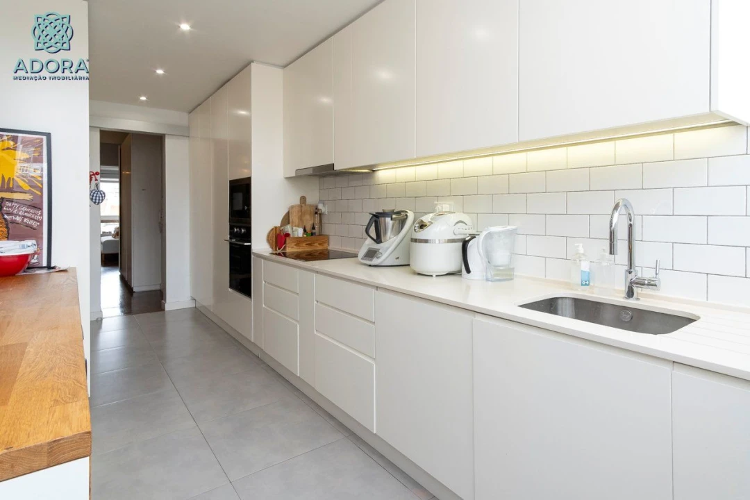 Apartamento T3 para Venda em Linda a Velha Foto 24