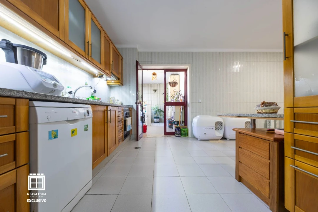Apartamento T3 para Venda em Ovar Foto 2