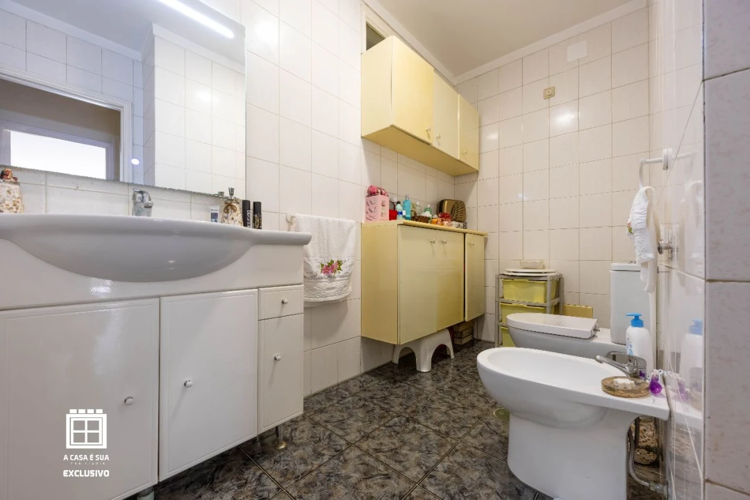 Apartamento T3 para Venda em Ovar Foto 8