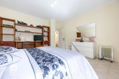 Apartamento T3 para Venda em Ovar