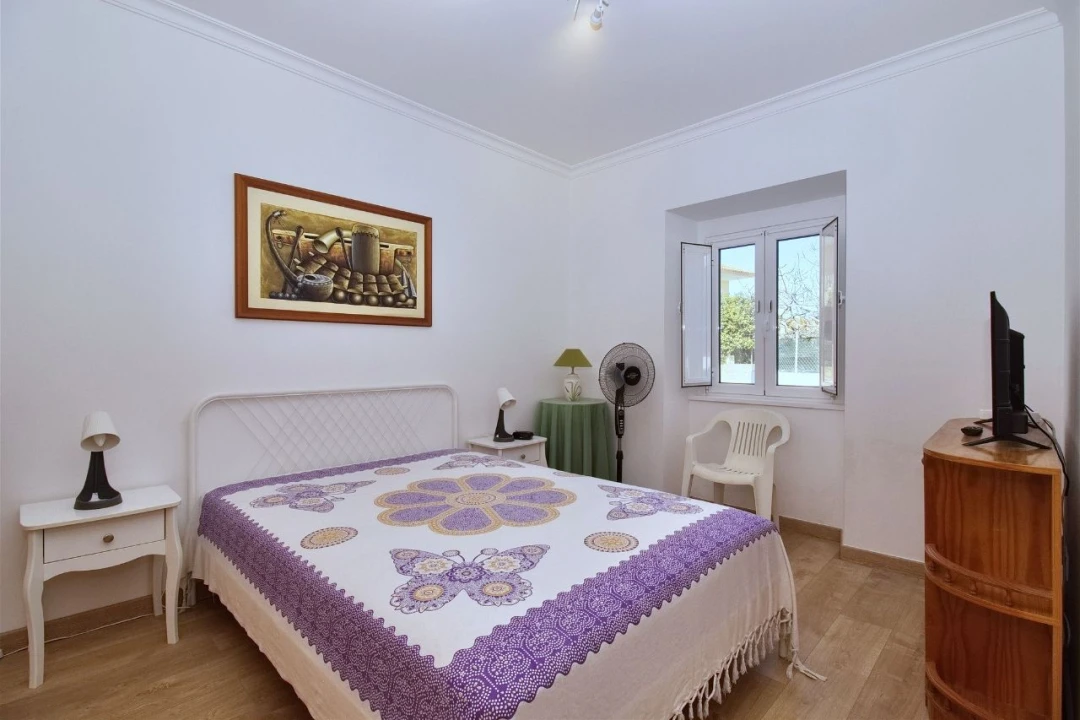 Moradia T4 para Venda em Altura Foto 4