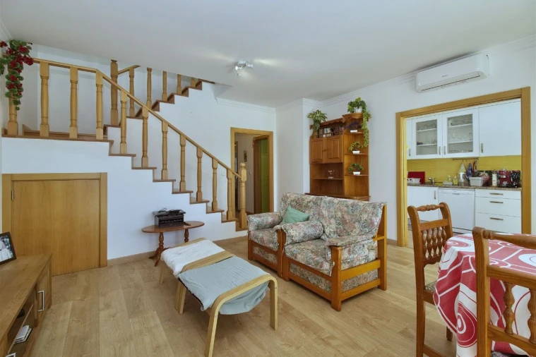 Moradia T4 para Venda em Altura Foto 7